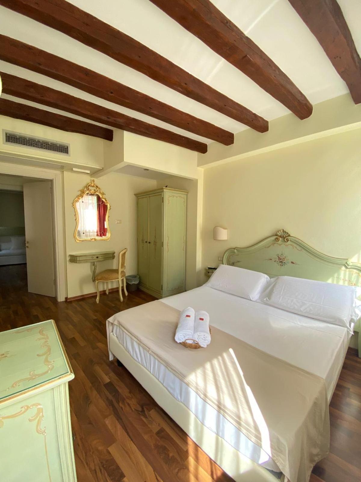 Casa Vacanze Angolo 'Sconto Wenecja Zewnętrze zdjęcie